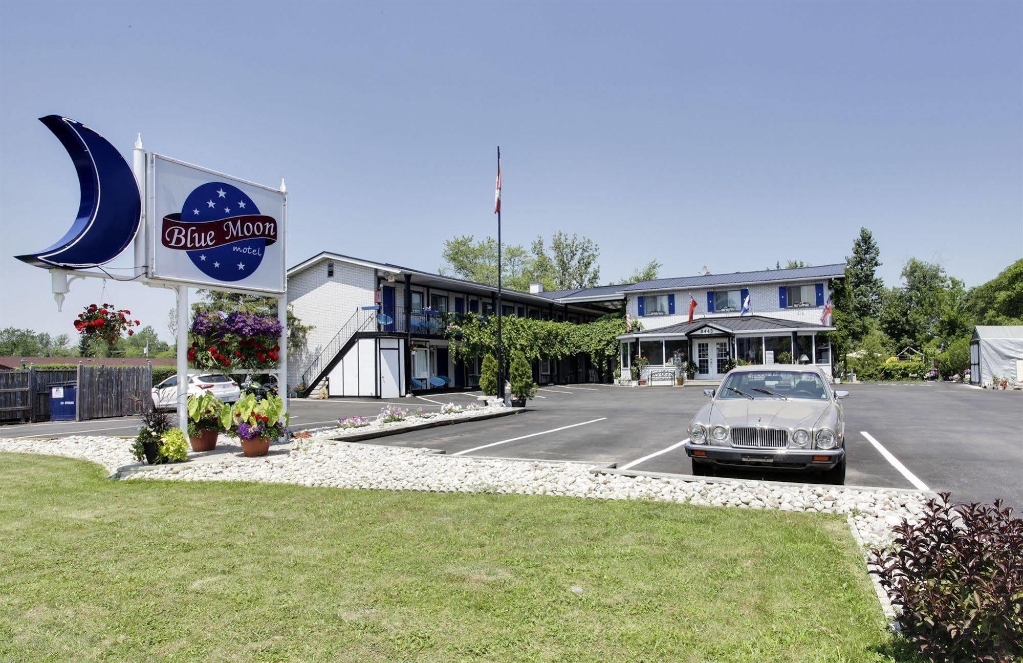 Blue Moon Motel