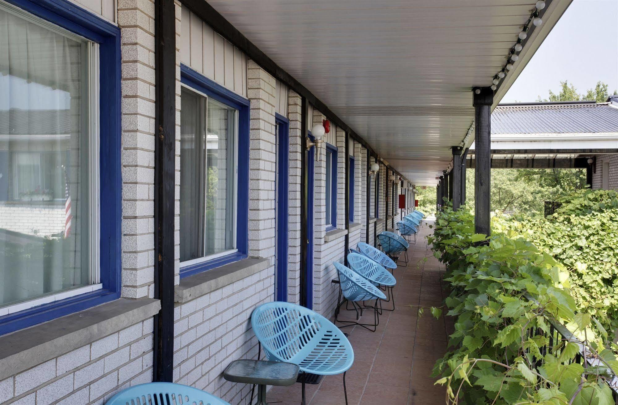 Blue Moon Motel Niagara Falls